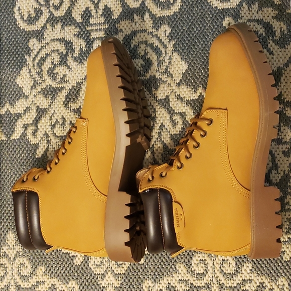 NIB Men's Nautica Adrian Lace Up Boots - Picture 4 of 15